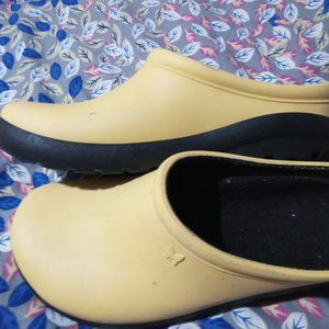 Sloggers yellow slip on waterproof clogs